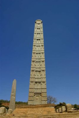  Obelisk z Aksum!  Wzniosłe Świadectwo Starożytnej Etiopii!